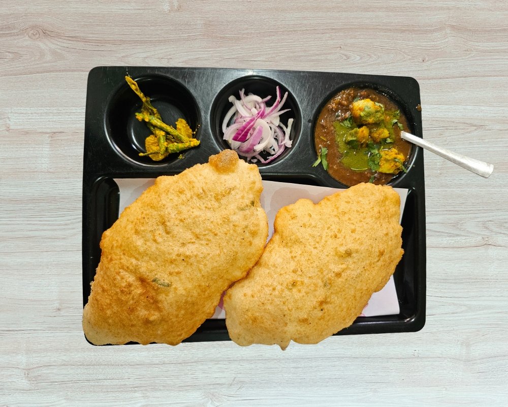 Chole Bhature at Apna Chole Point